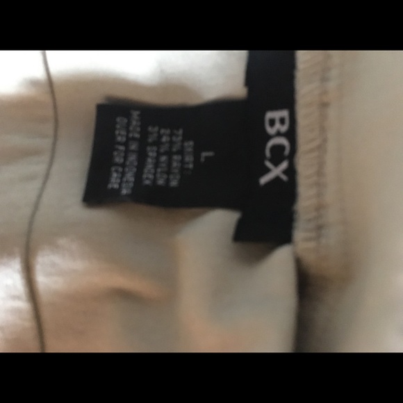 Mini Skirt - Picture 5 of 5